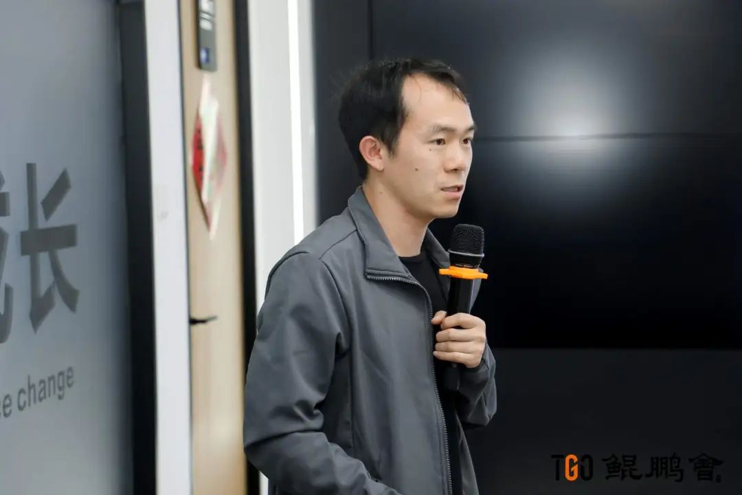 滴滴滴DeepSeek!三场活动金句已送达:DeepSeek is a Feature,not a Product