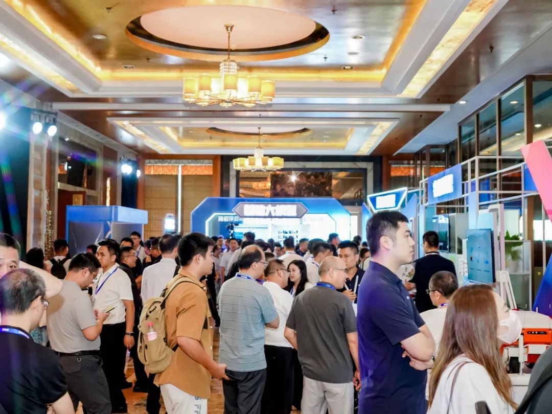 未来十年,大模型就是系统智能的战场