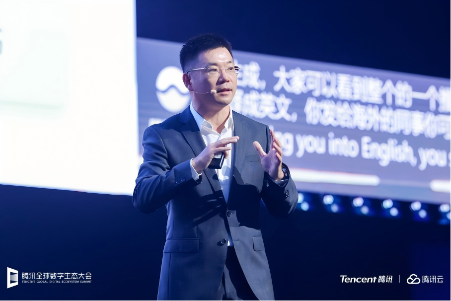 AI战场,腾讯向左,阿里向右