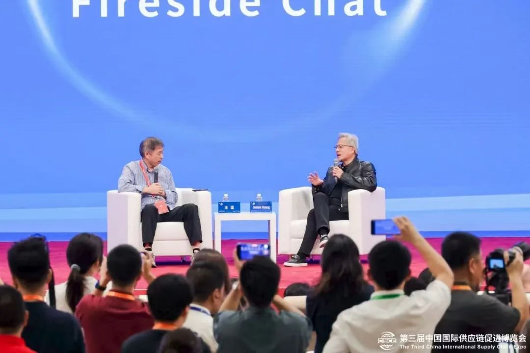 王坚对谈黄仁勋,都聊了啥?