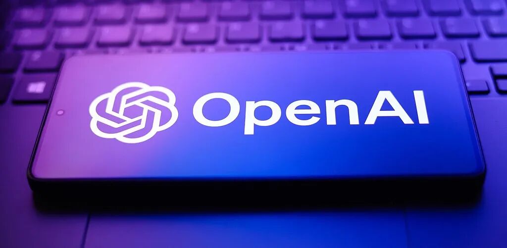 OpenAI发布GPT-5.4金融套件:顶级数据库首次向普通用户开放
